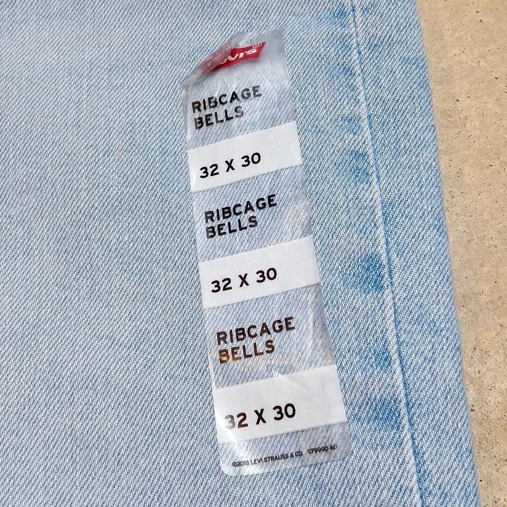 NWT Levi's Ribcage Bell Bottom Jeans Women's 32x30 High Rise Y2K Grunge 90s - Picture 4 of 11